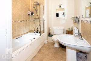 Photo 15- click for photo gallery